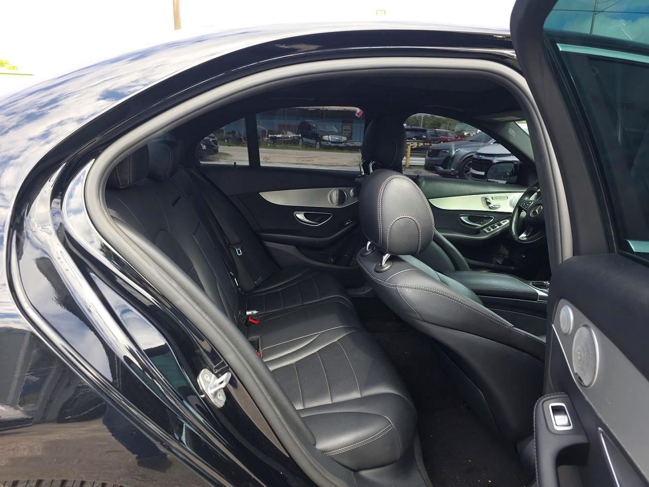 Mercedes-Benz C-Class 300