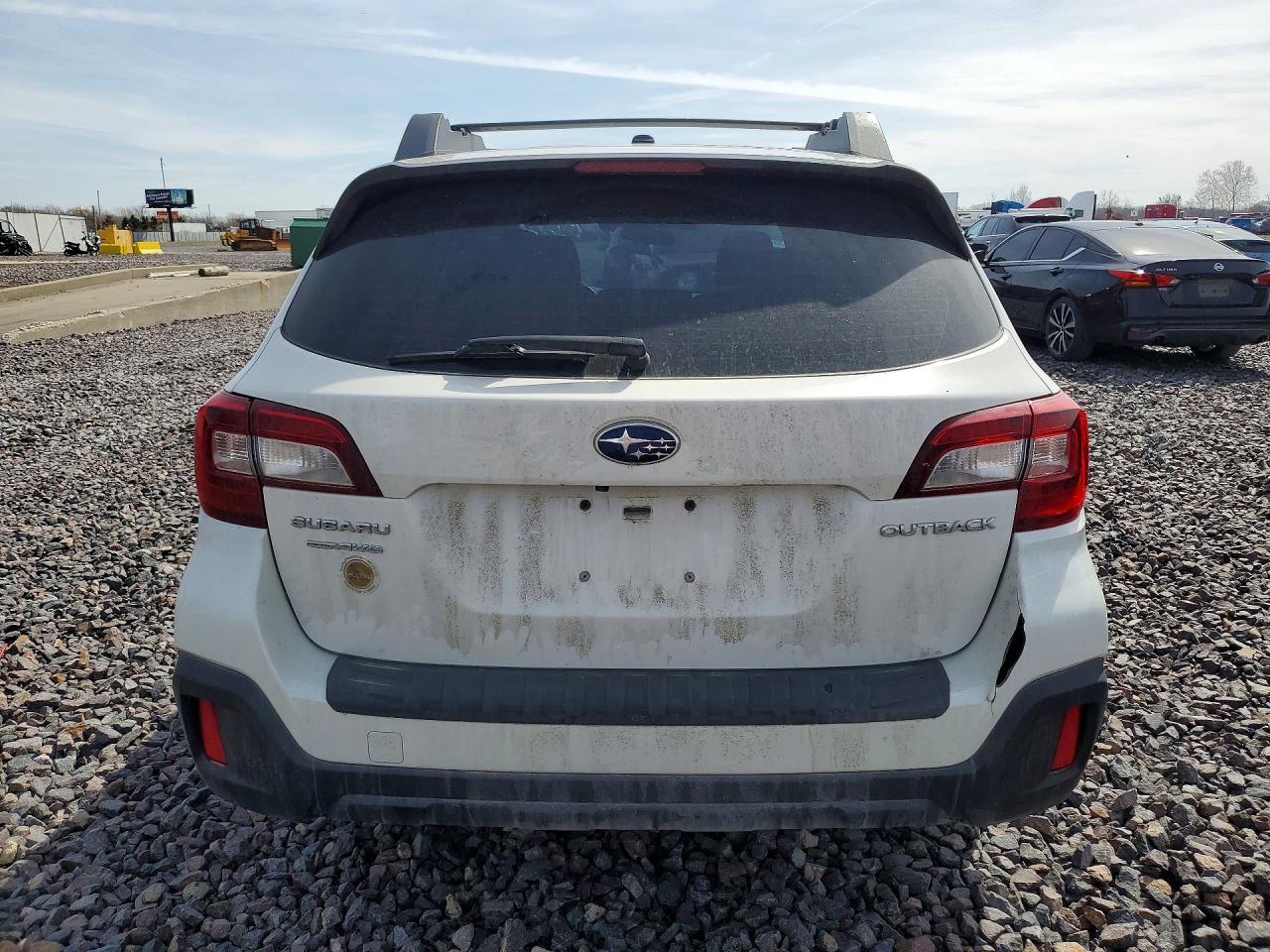 Subaru Outback 2.5i