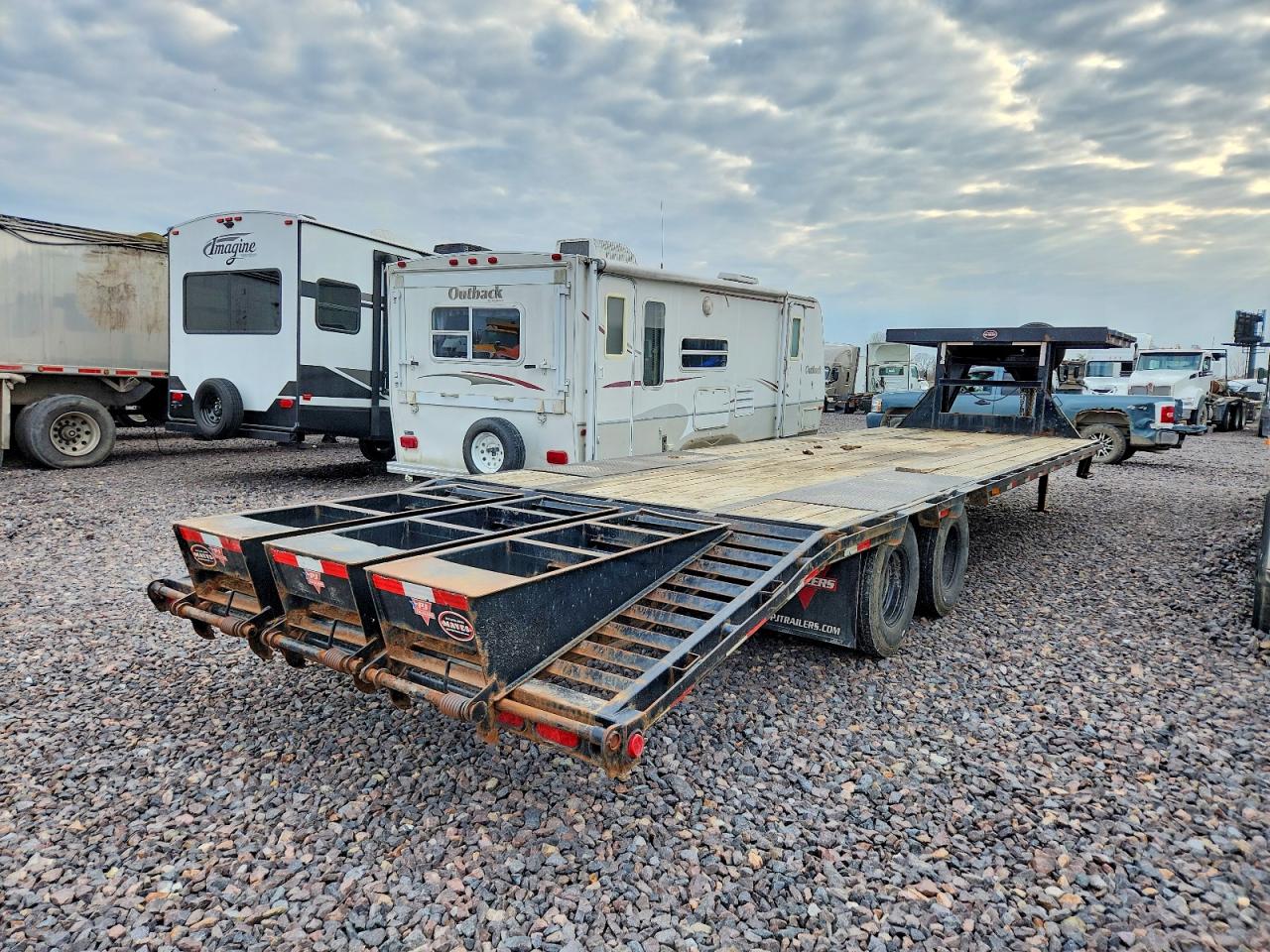 Pj Gooseneck Flatbed