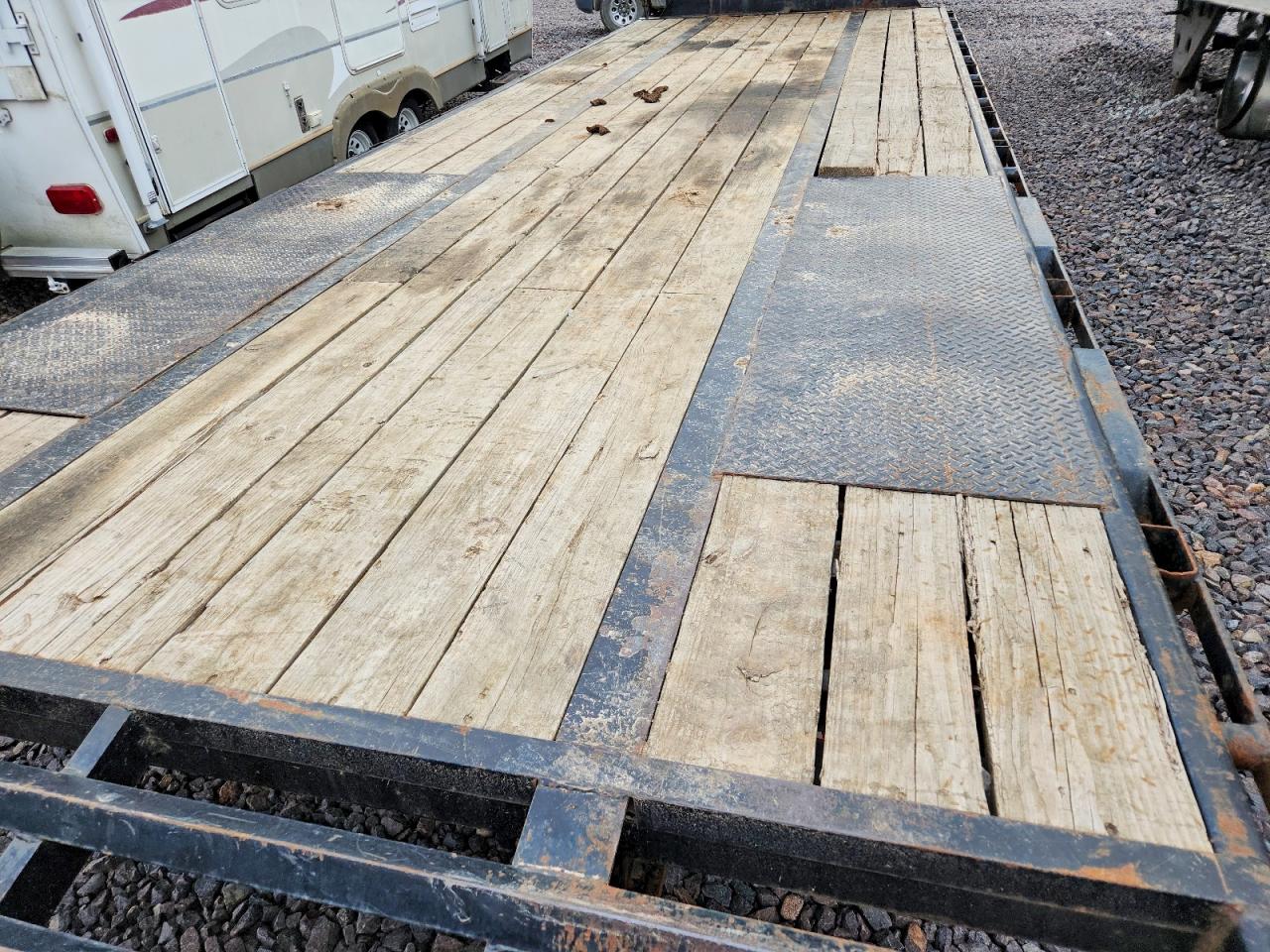 Pj Gooseneck Flatbed