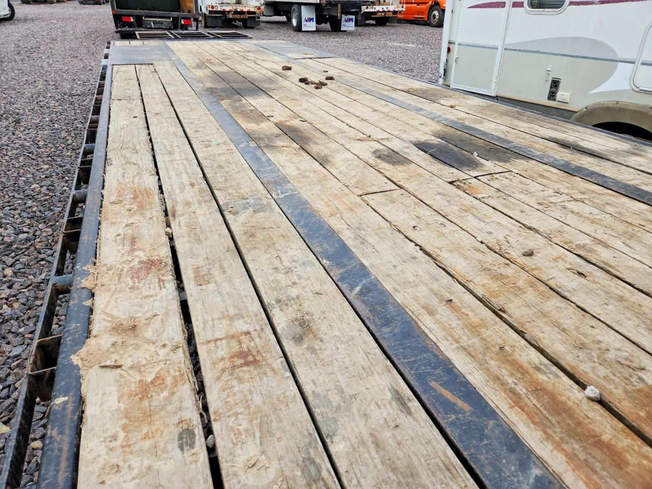 Pj Gooseneck Flatbed