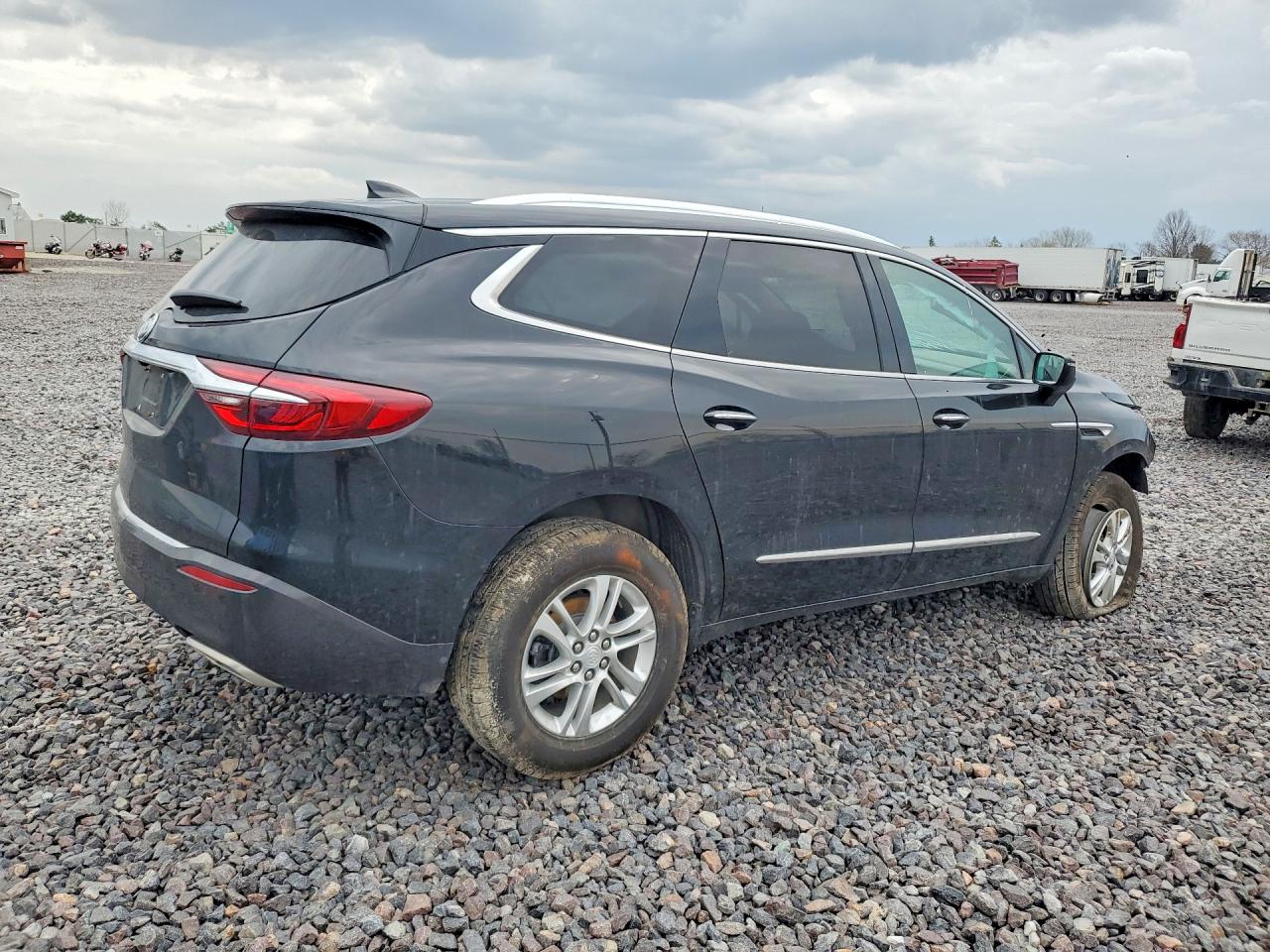 Buick Enclave Essence