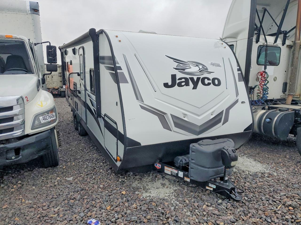 Salvage Jayco Jay Feathe Image