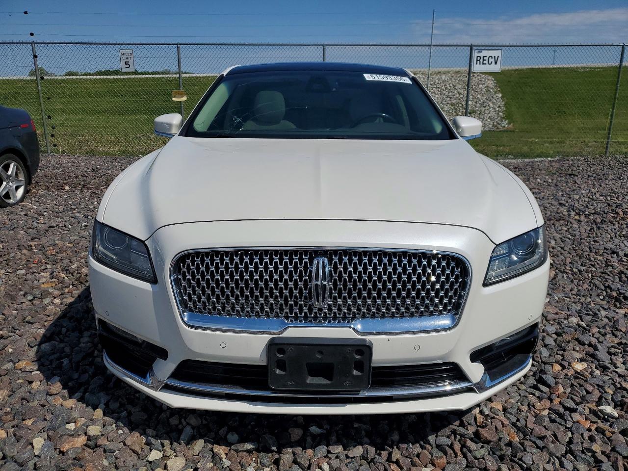 Lincoln Continental Select