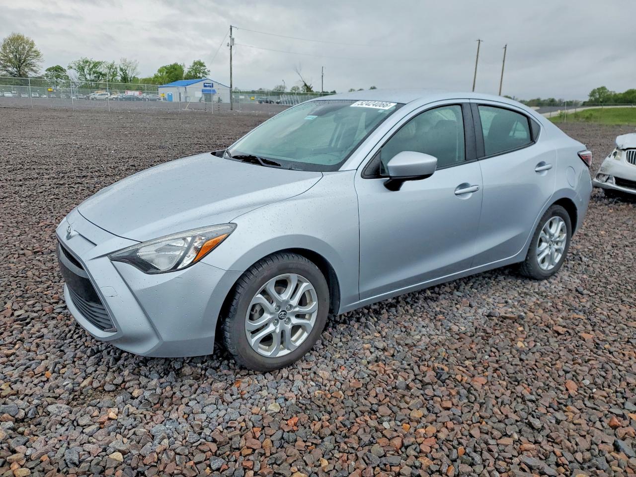 Salvage Toyota Yaris Image
