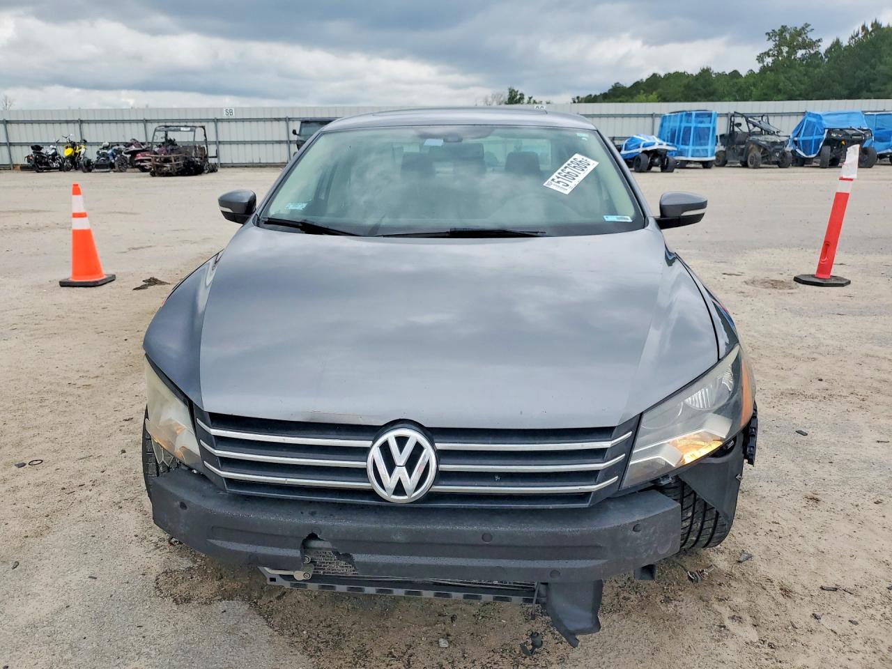 Volkswagen Passat Sel