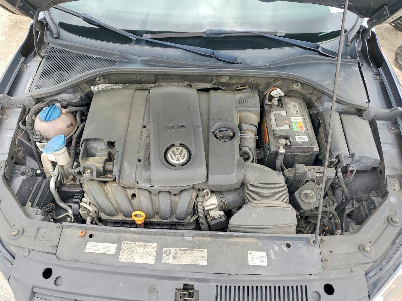 Volkswagen Passat Sel