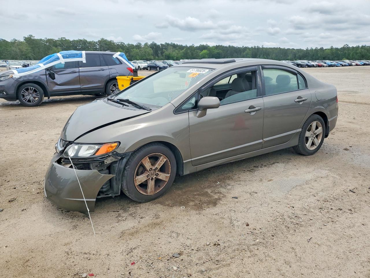 Salvage Honda Civic Image