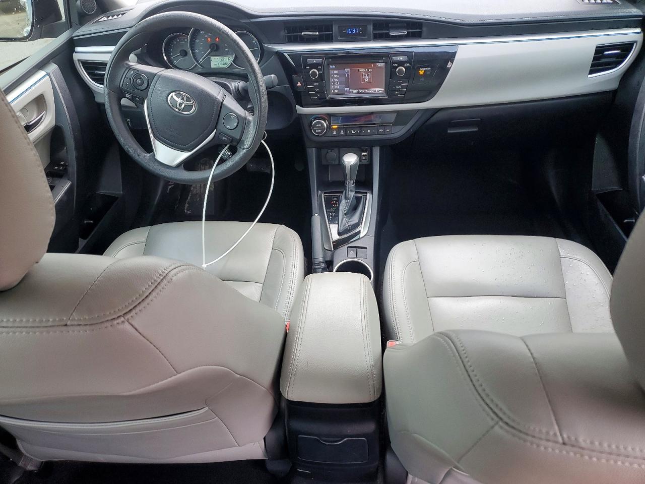 Toyota Corolla Le