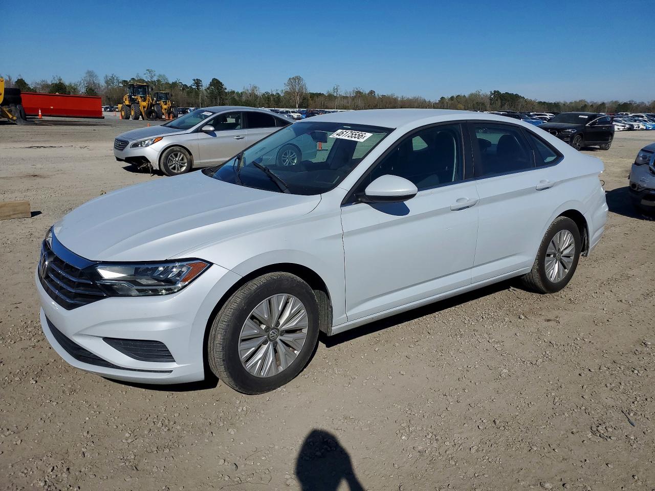 Salvage Volkswagen Jetta Image