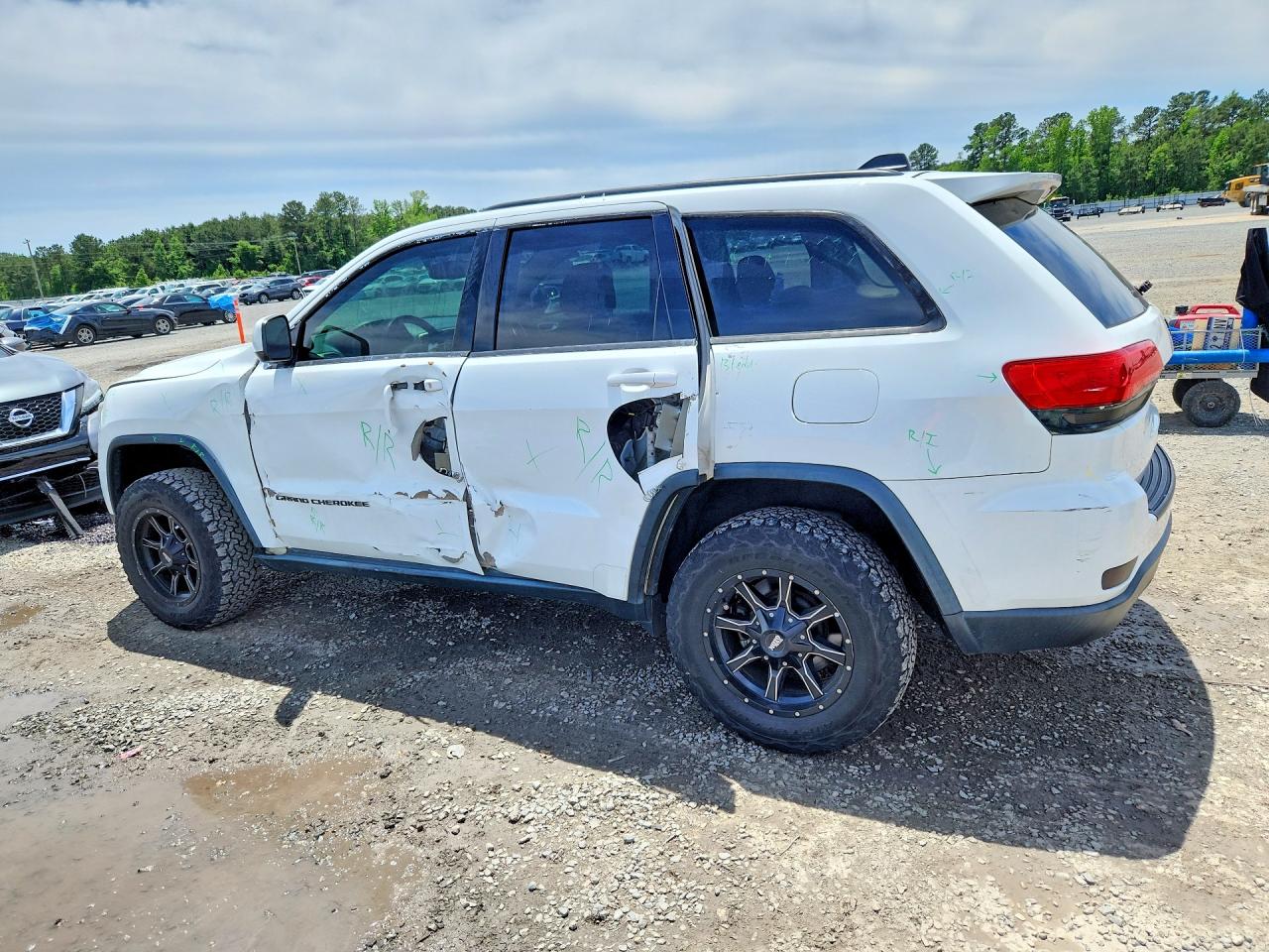 Jeep Cherokee Laredo