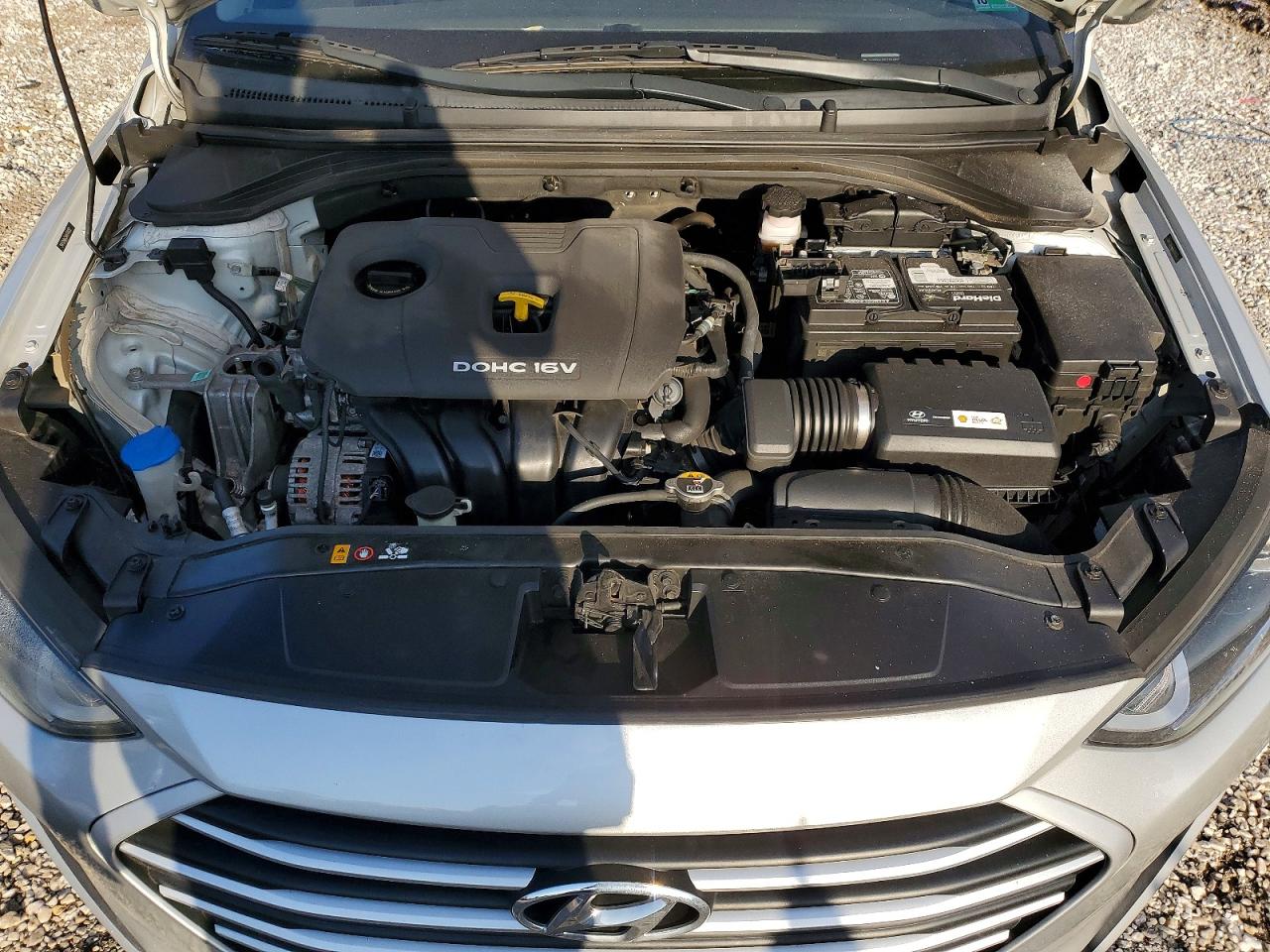 Hyundai ELANTRA Sel