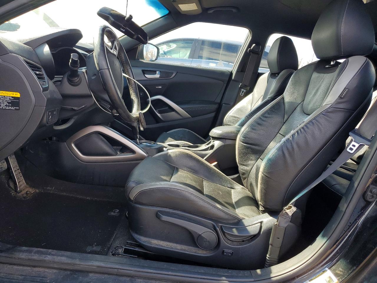 Hyundai VELOSTER Turbo