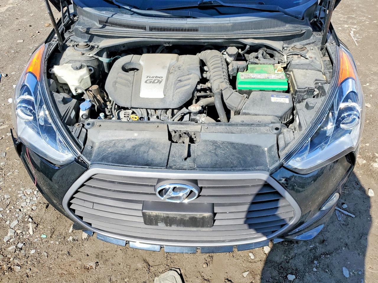 Hyundai VELOSTER Turbo