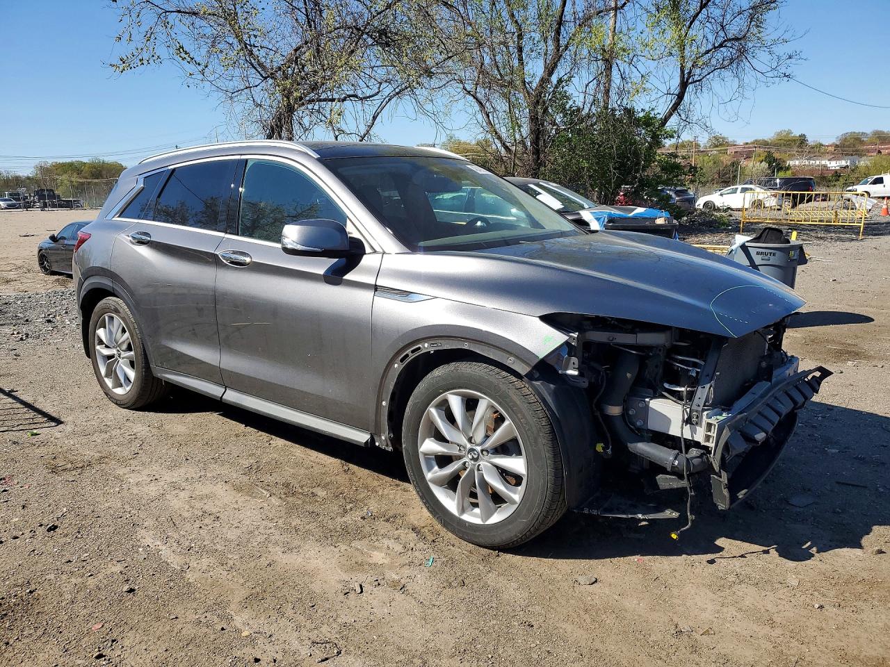 INFINITI Qx Luxe