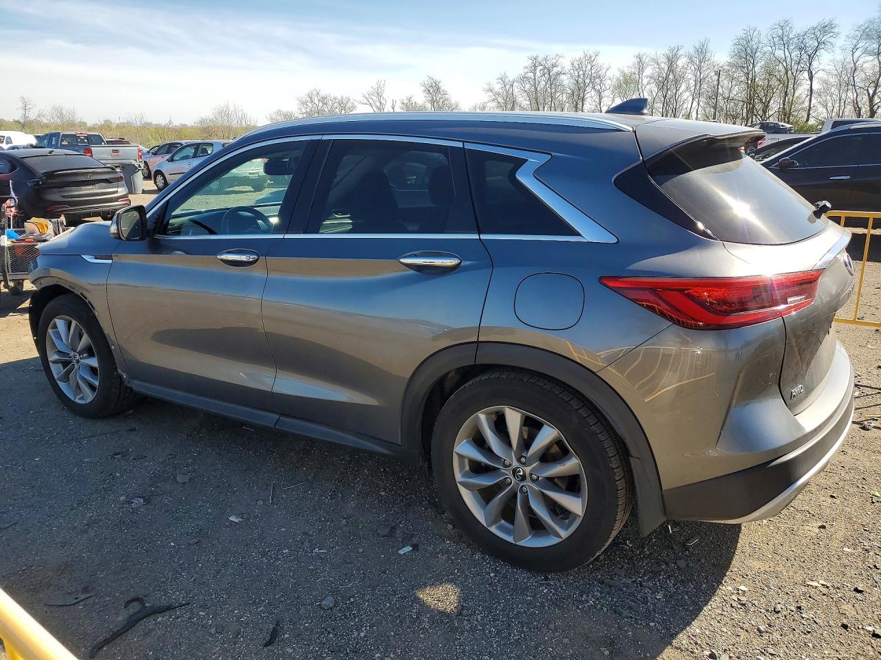 INFINITI Qx Luxe