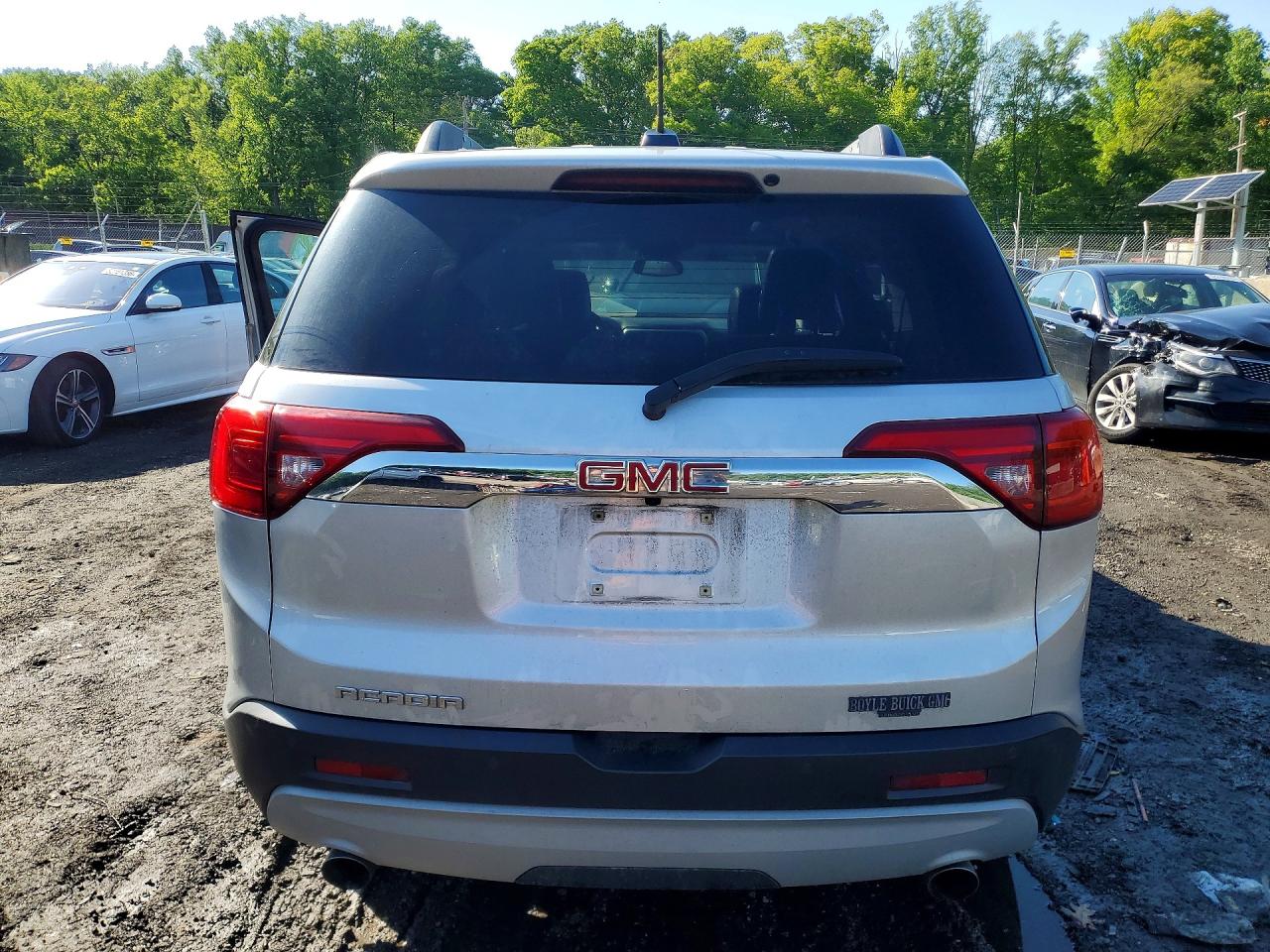 GMC Acadia Slt-1