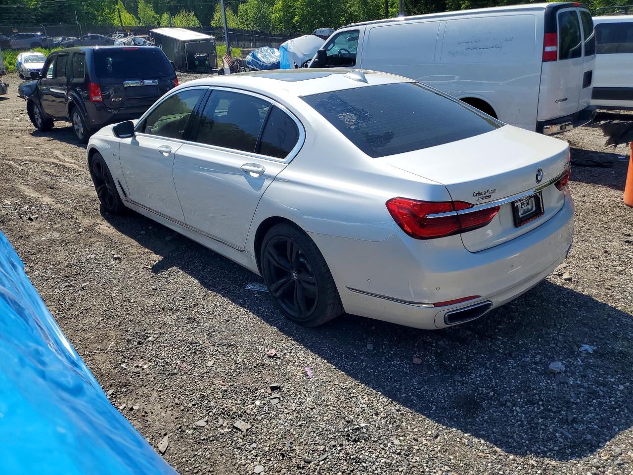 BMW 7 Series Xi