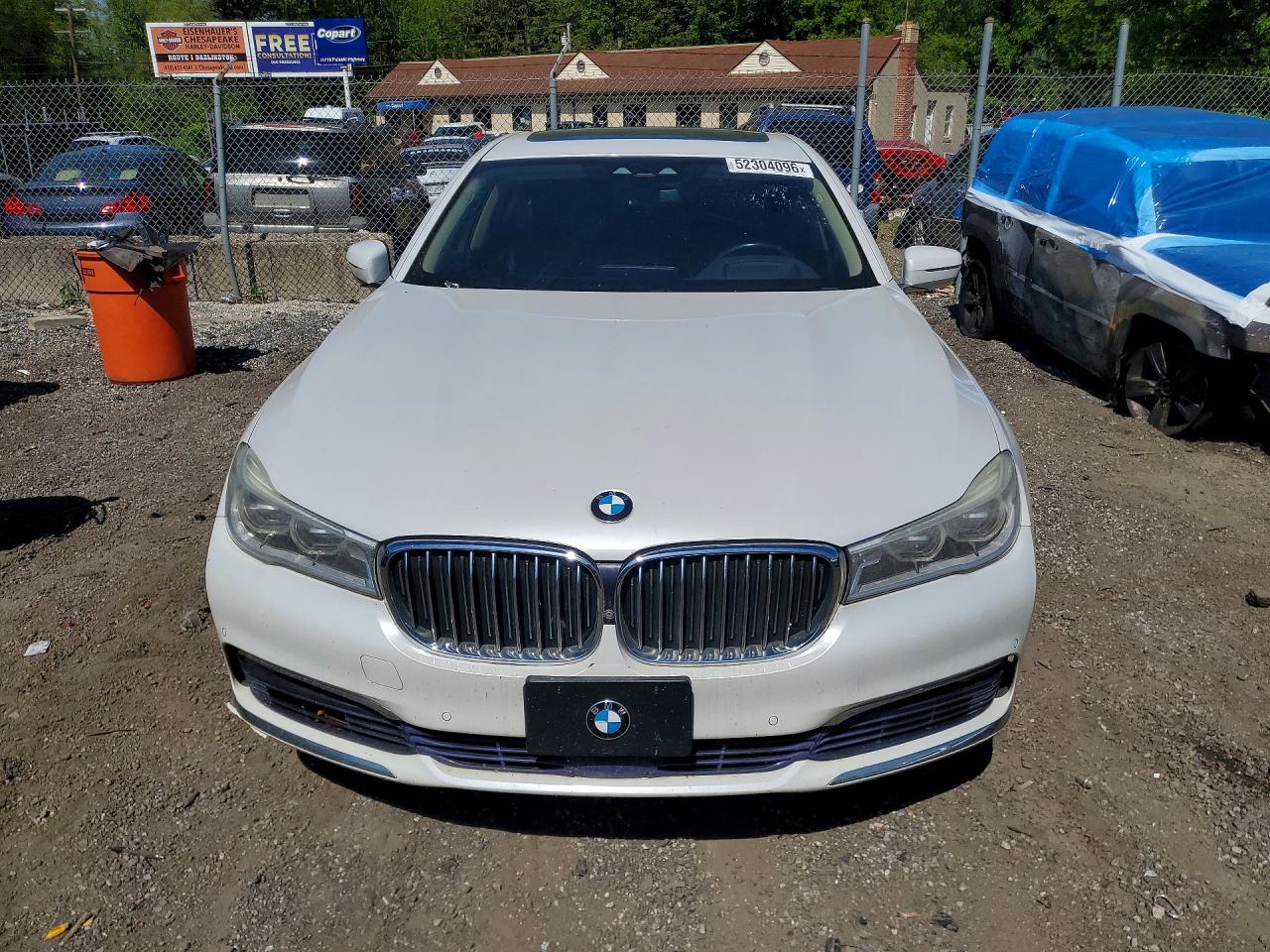 BMW 7 Series Xi
