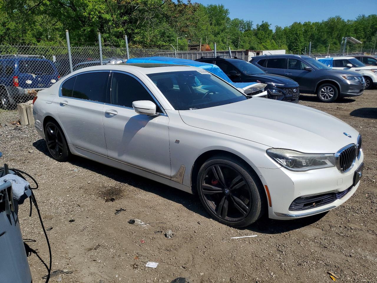 BMW 7 Series Xi