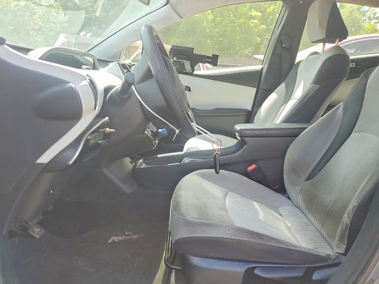Toyota Prius Two