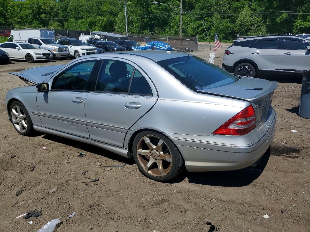 Mercedes-Benz C-Class 230