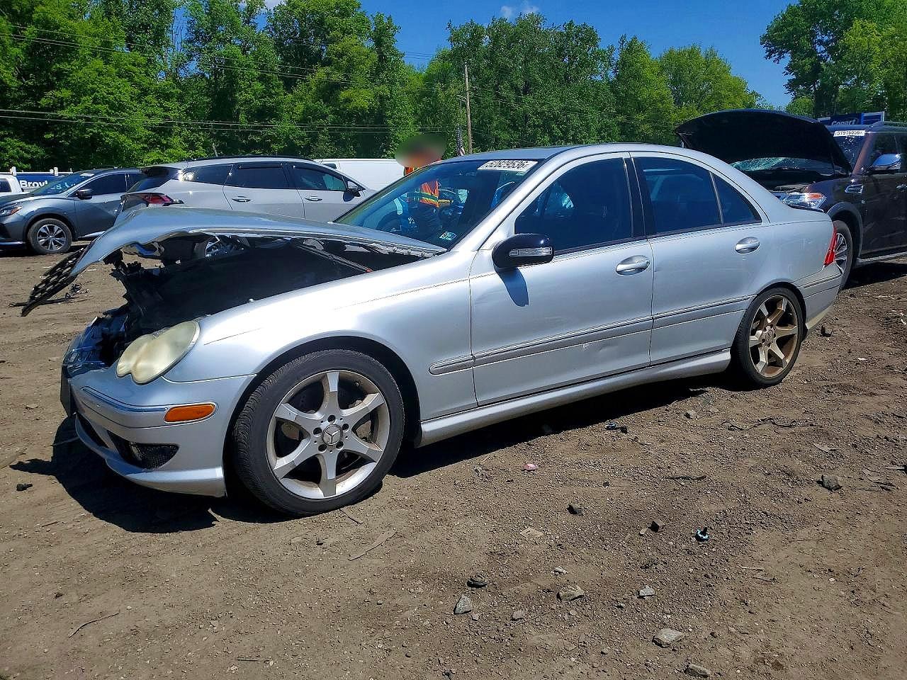 Salvage Mercedes-Benz C-Class Image