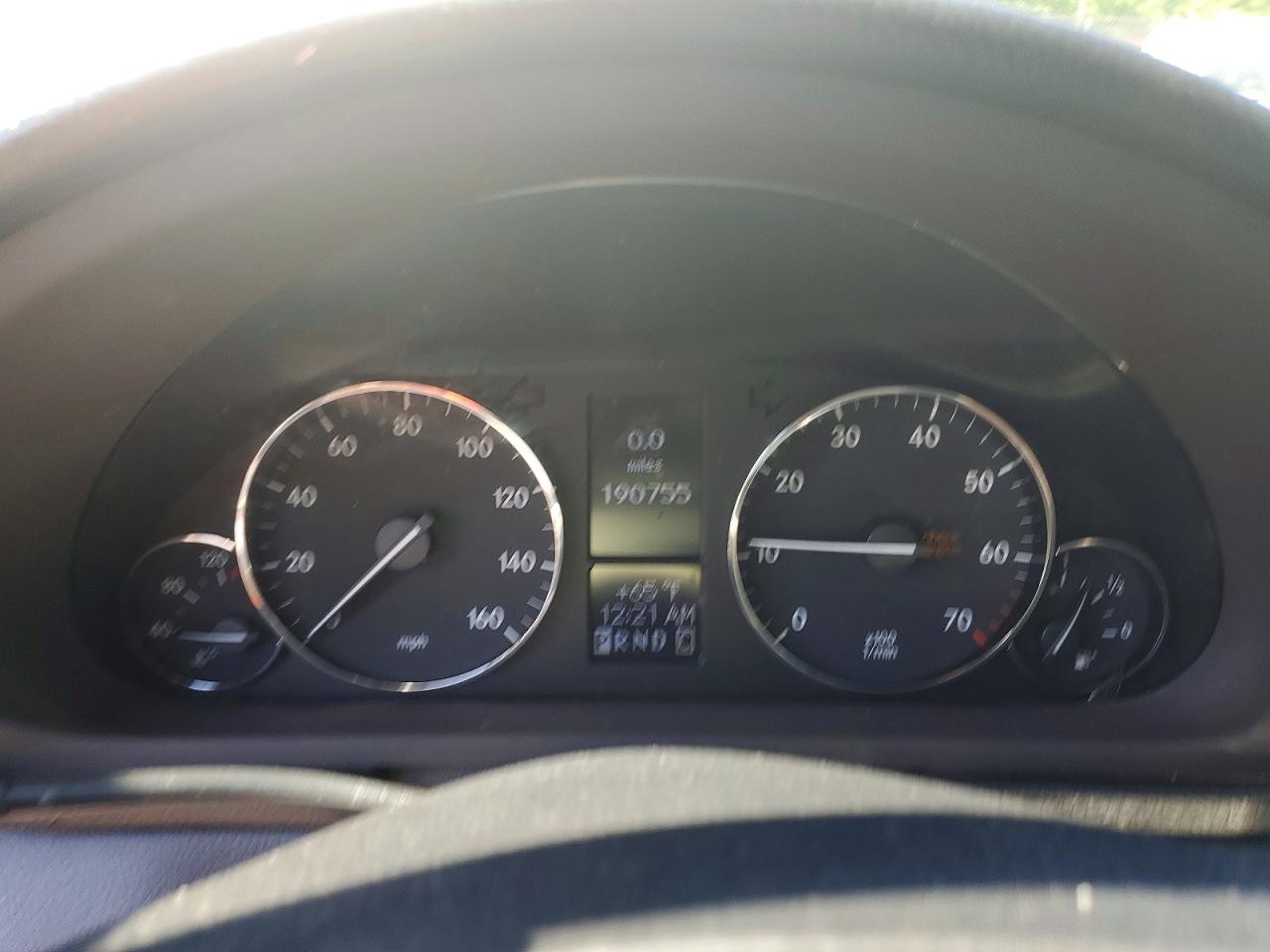 Mercedes-Benz C-Class 230