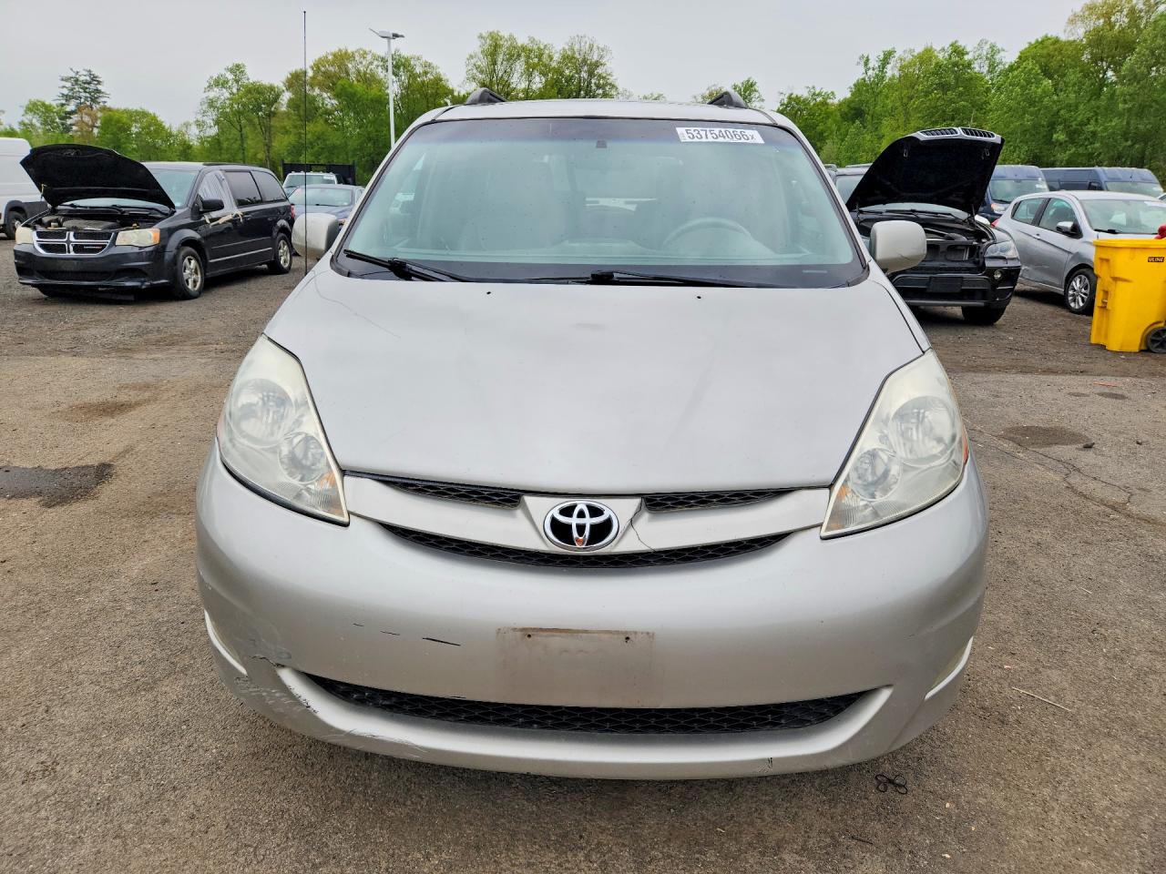 Toyota Sienna Xle