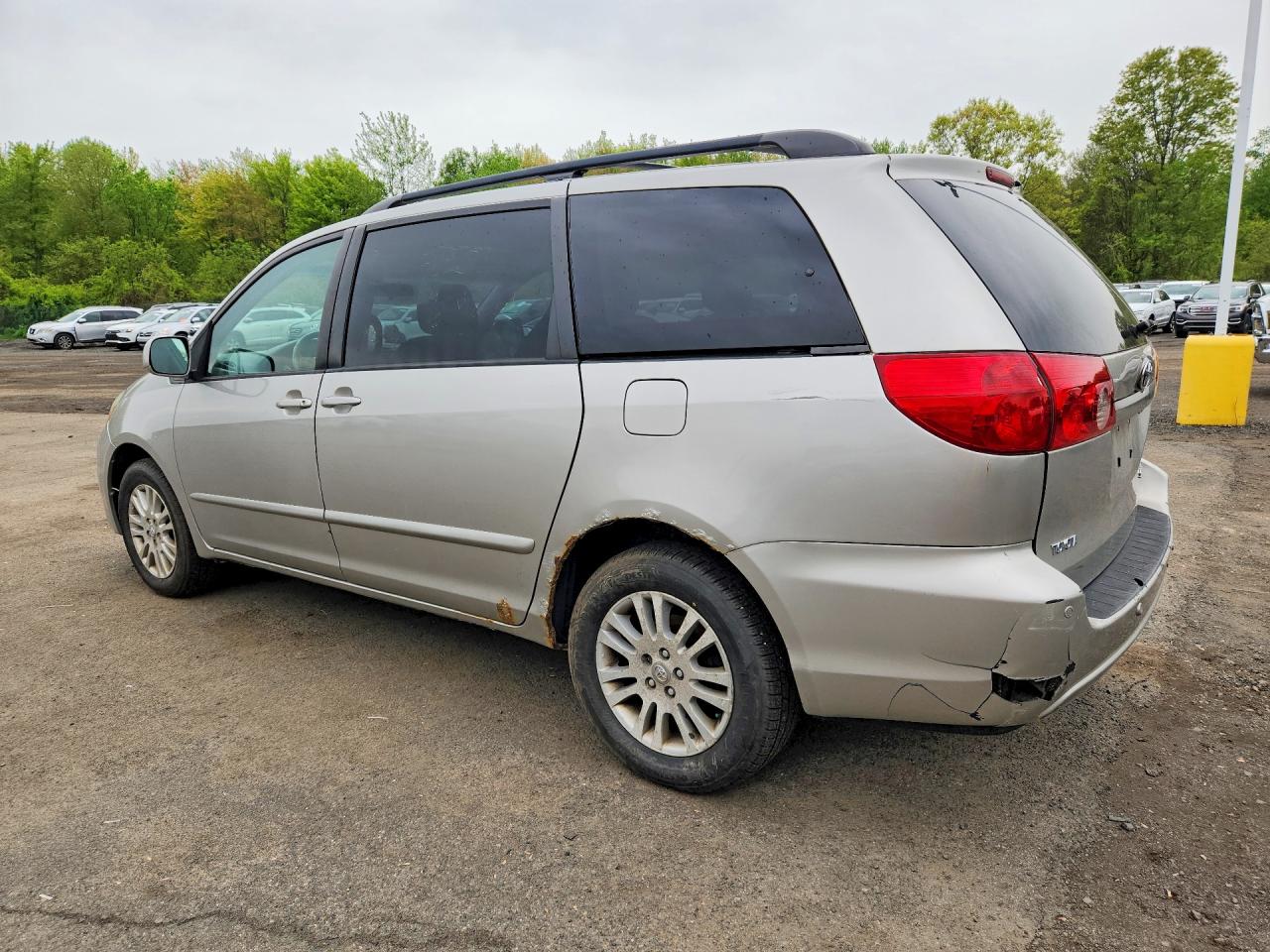 Toyota Sienna Xle