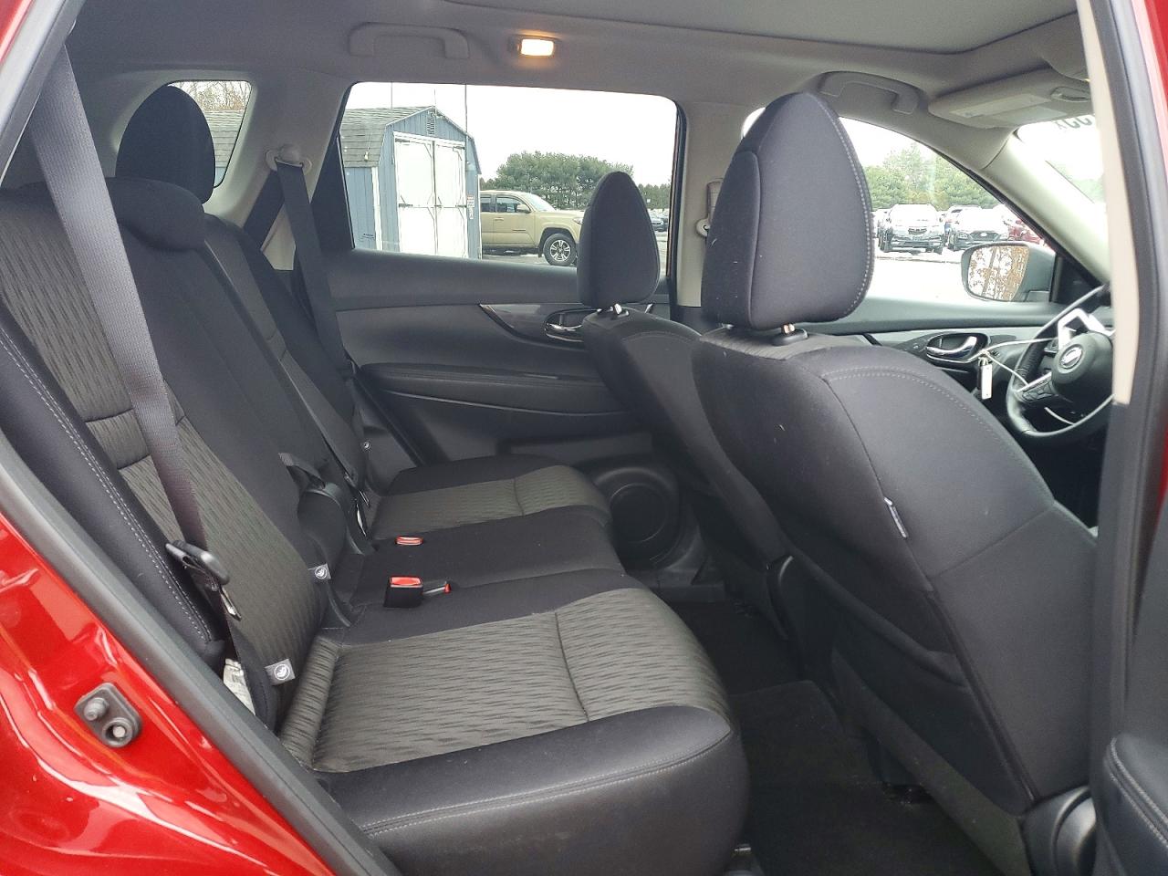 Nissan Rogue Sv