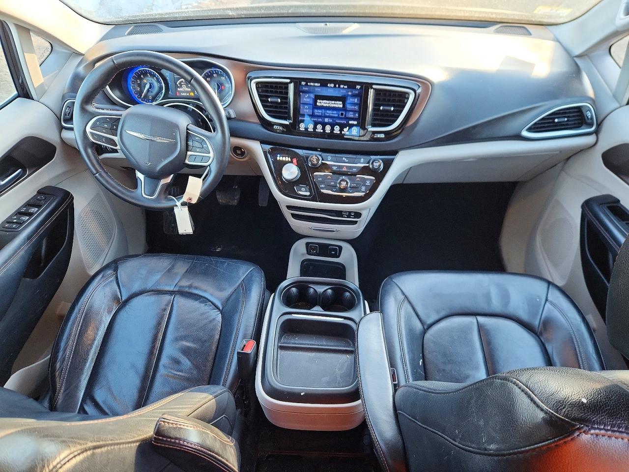 Chrysler Pacifica Touring L