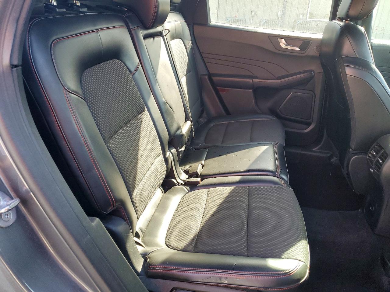 Ford Escape St Line Select