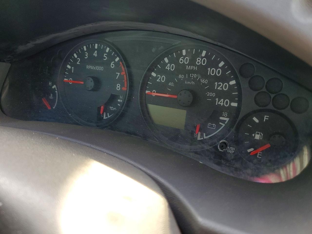 Nissan Frontier Sv