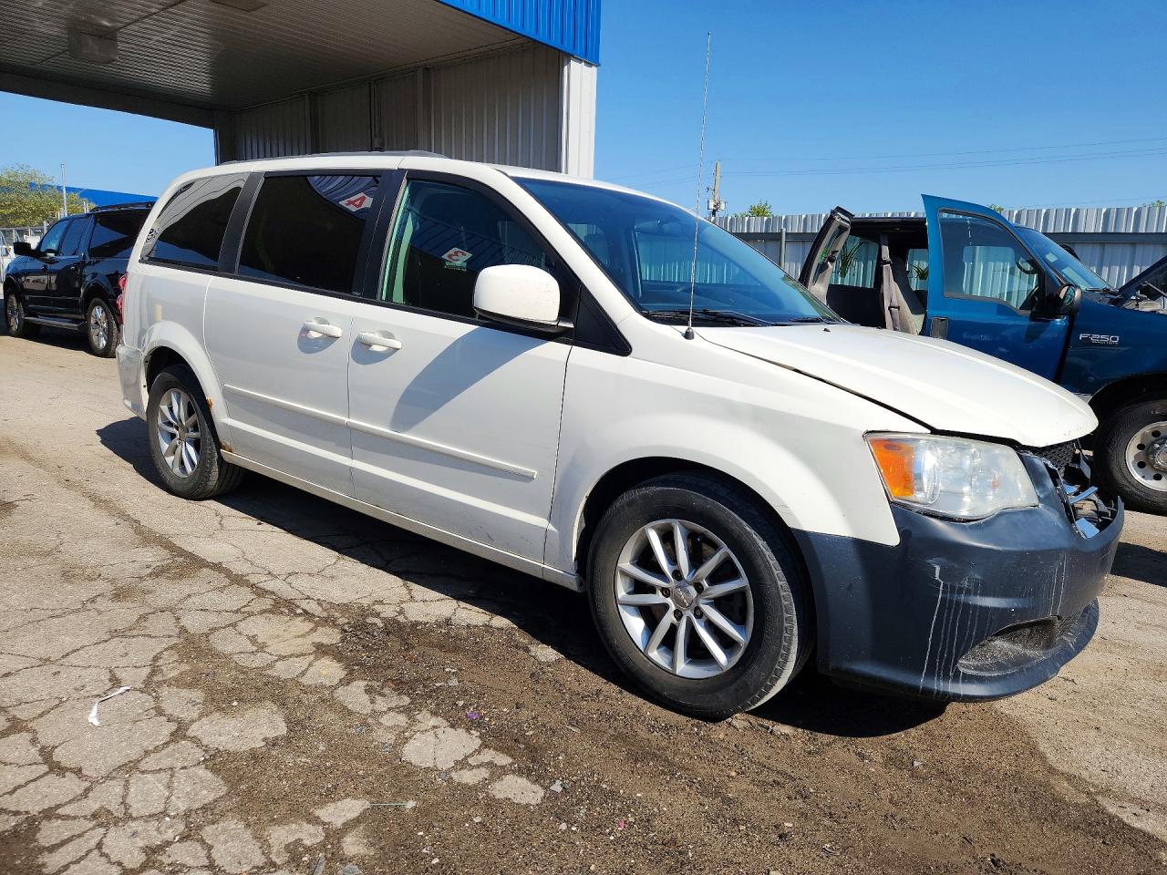 Dodge Caravan Sxt