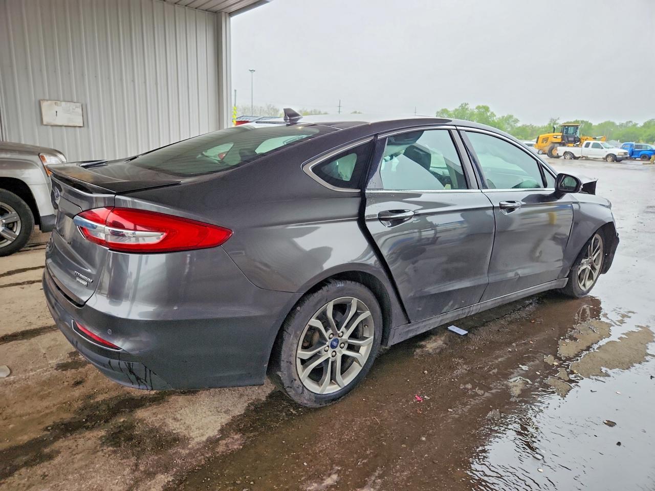 Ford Fusion Titanium