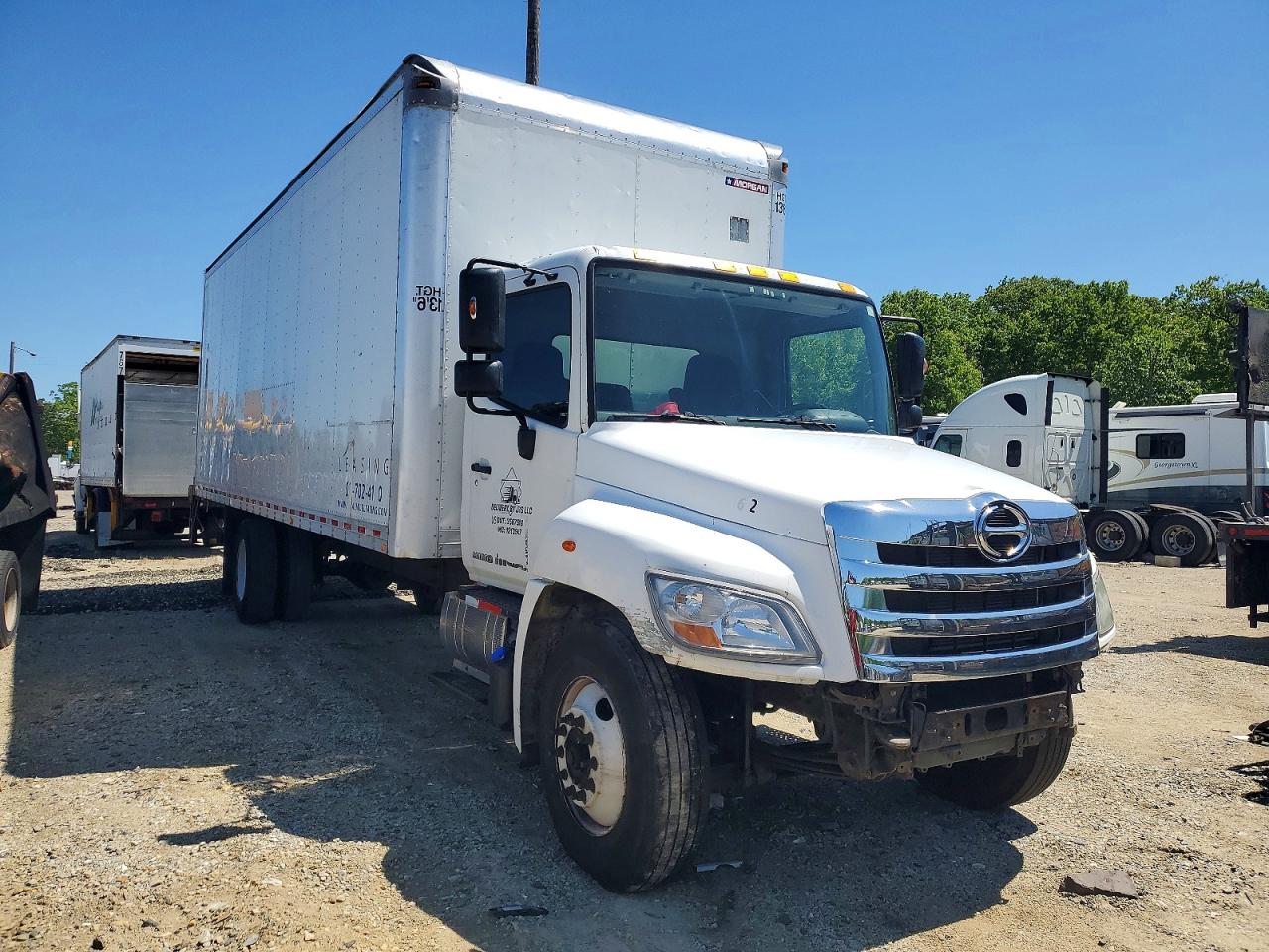 Salvage Hino 258 268 Image