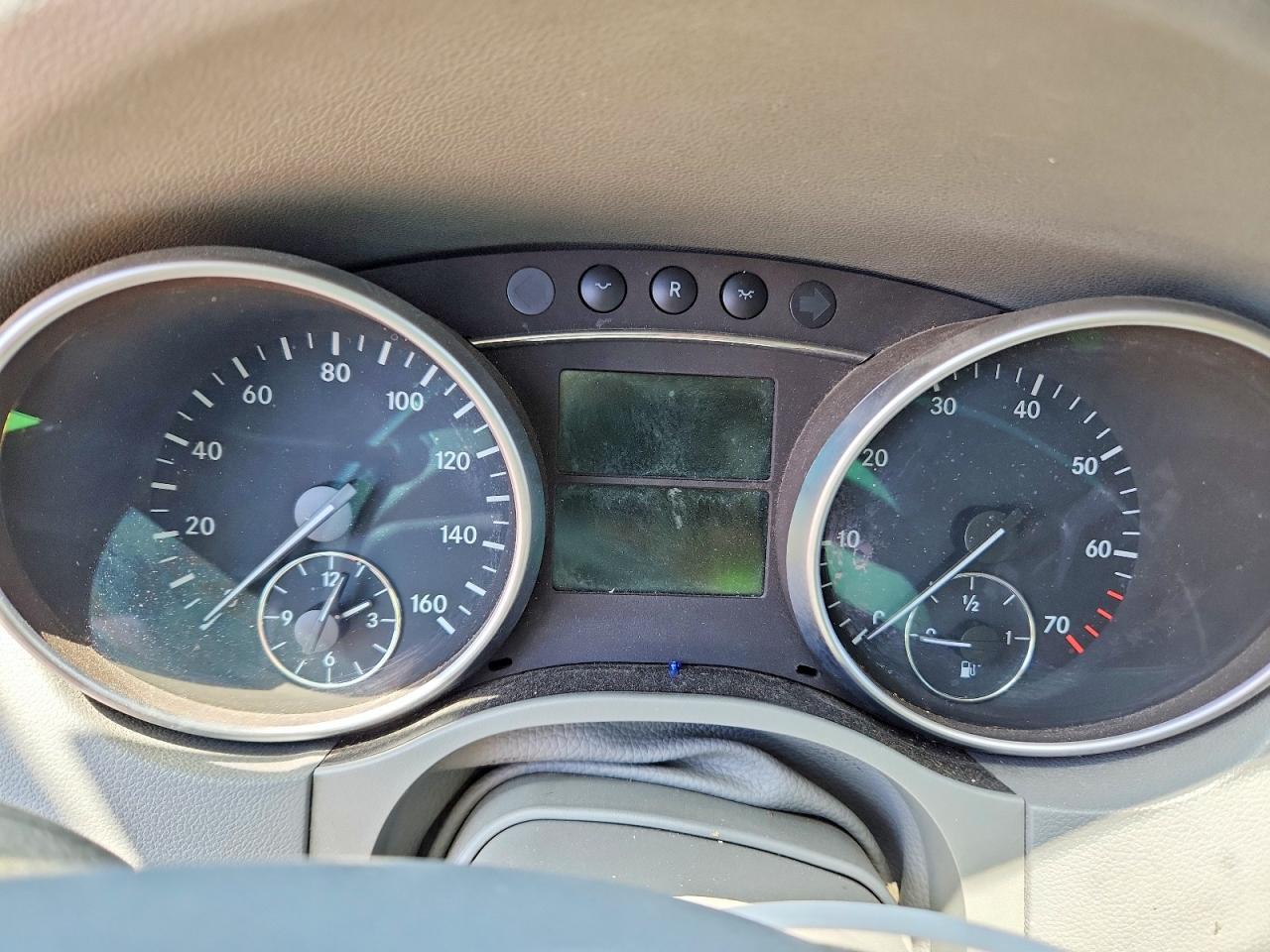 Mercedes-Benz M-Class 350