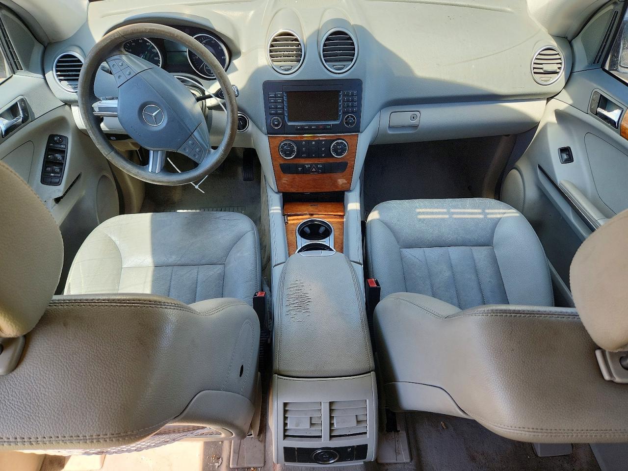 Mercedes-Benz M-Class 350