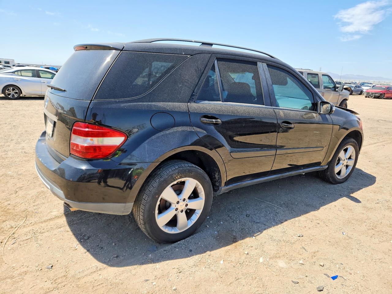 Mercedes-Benz M-Class 350