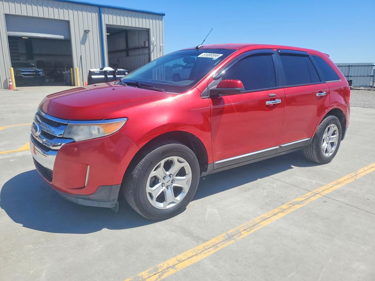 Salvage Ford Edge Image