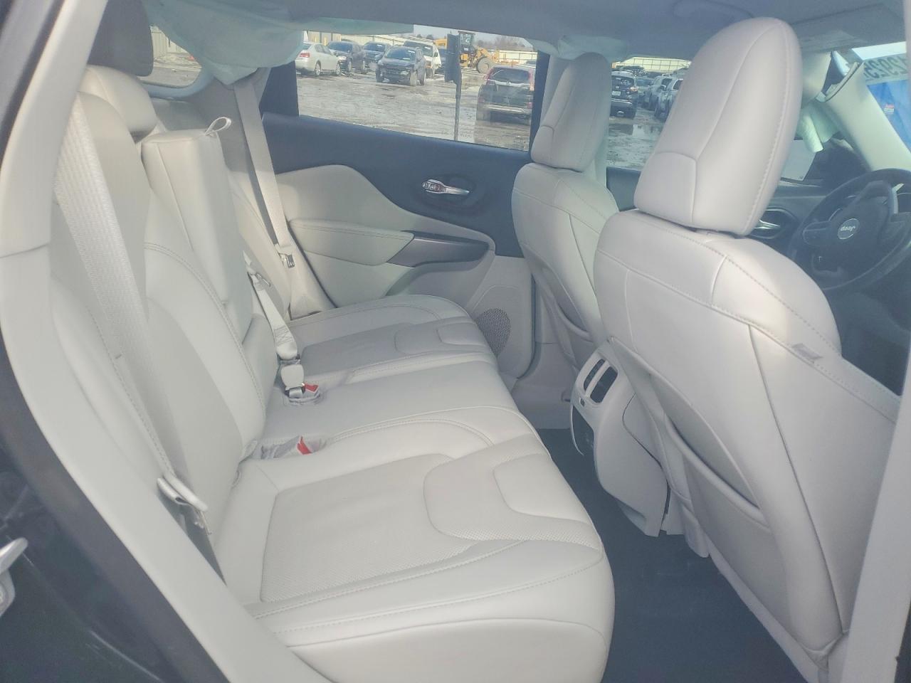 Jeep Grand Cherokee Latitude Lux