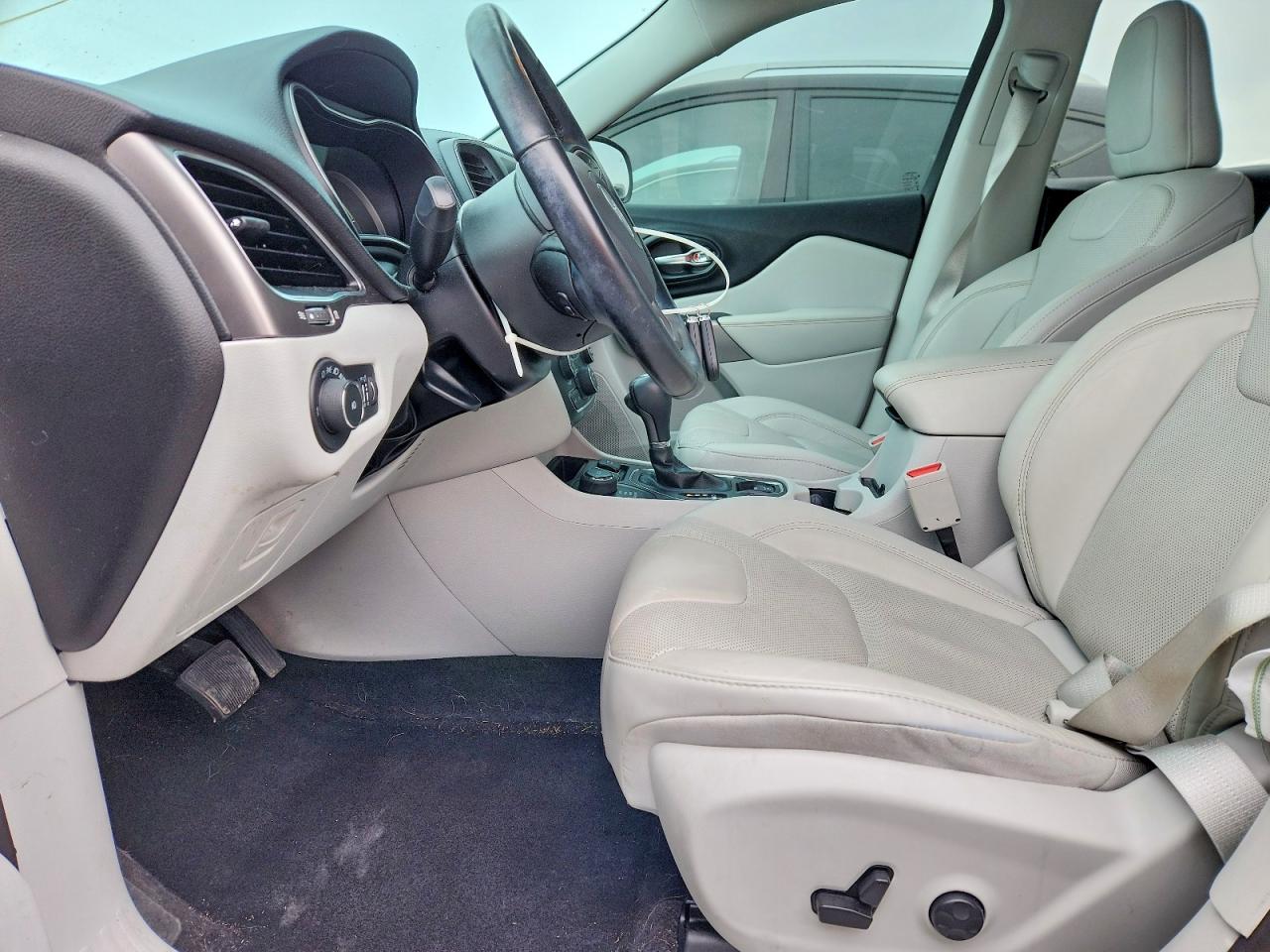 Jeep Grand Cherokee Latitude Lux