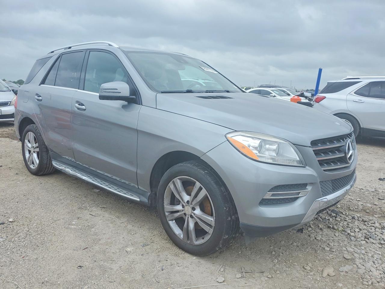 Mercedes-Benz M-Class 350 4matic