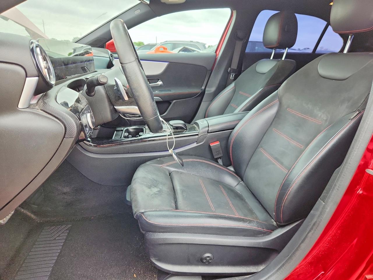 Mercedes-Benz A-Class 220
