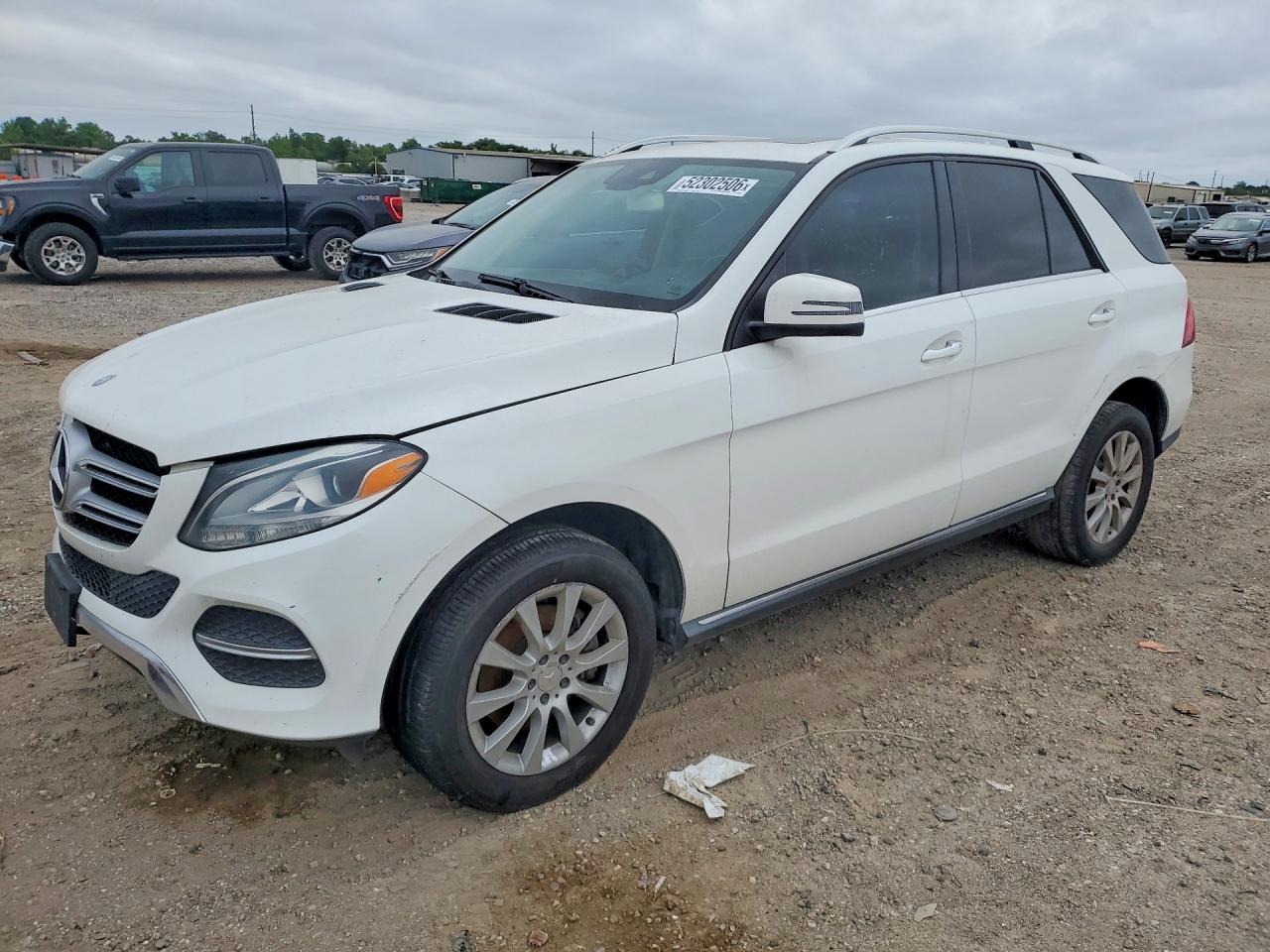 Salvage Mercedes-Benz GLE Image