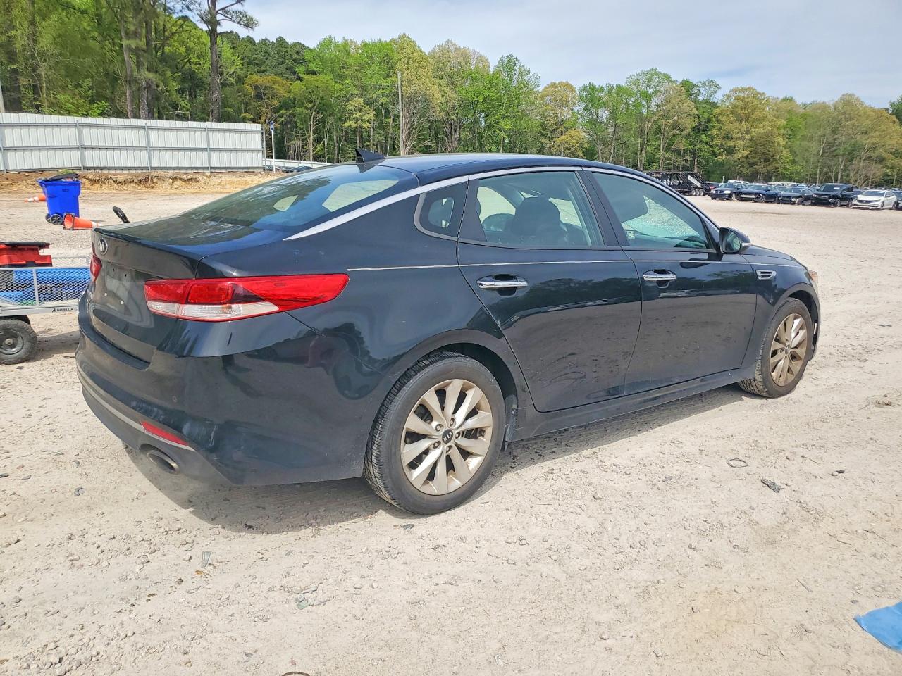 Kia Optima Lx