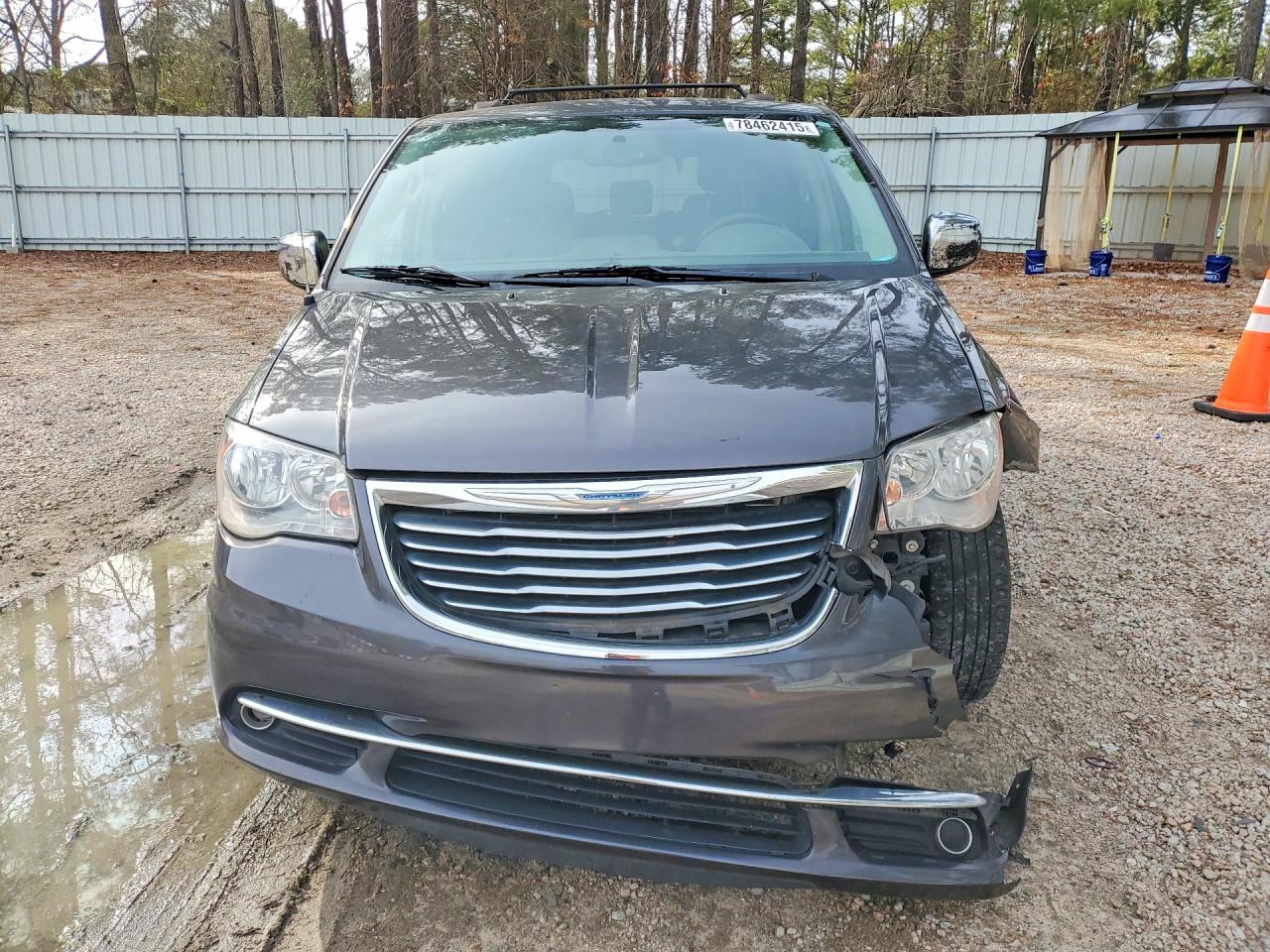 Chrysler Minivan Touring