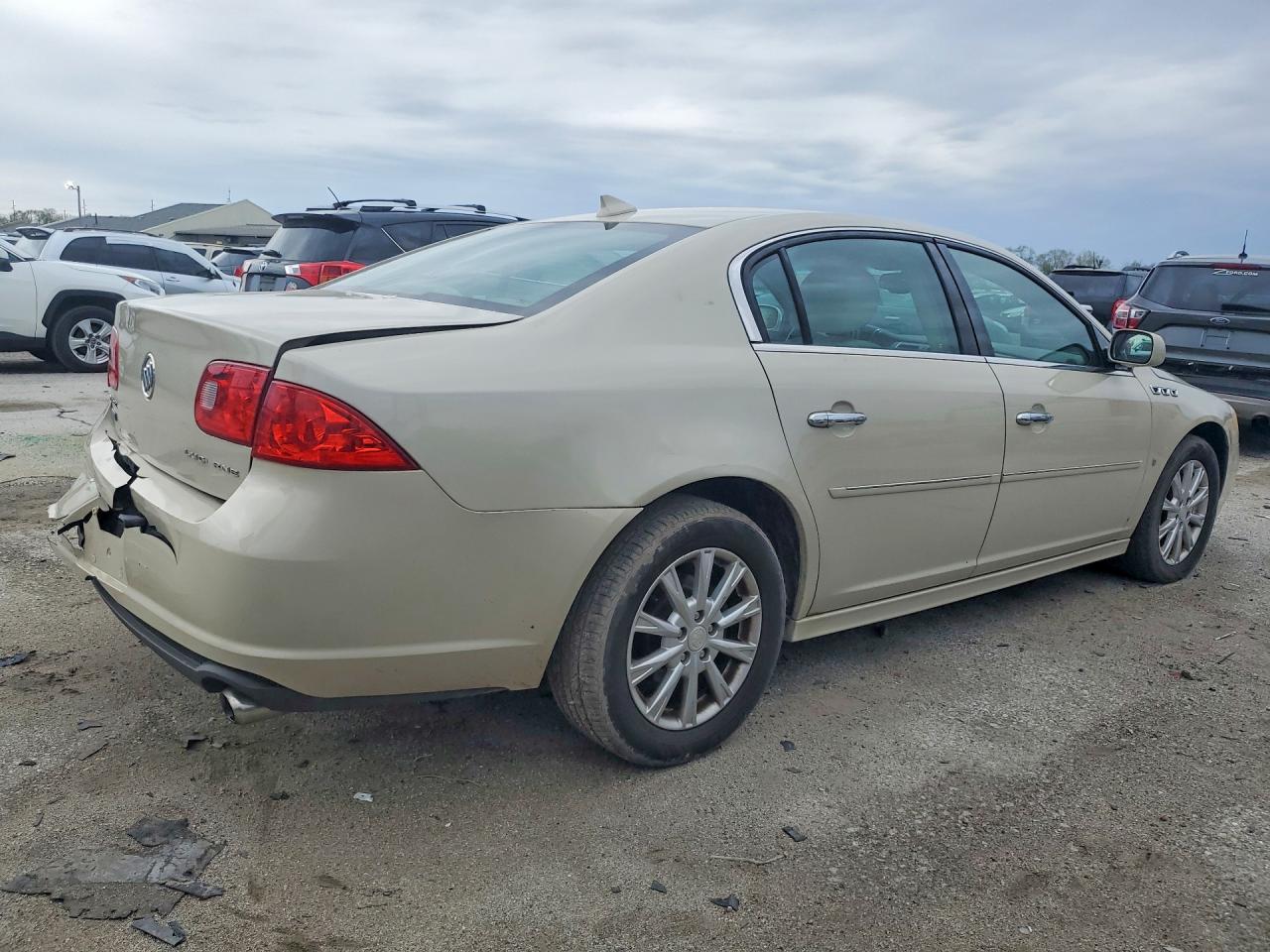 Buick Lucerne Cx