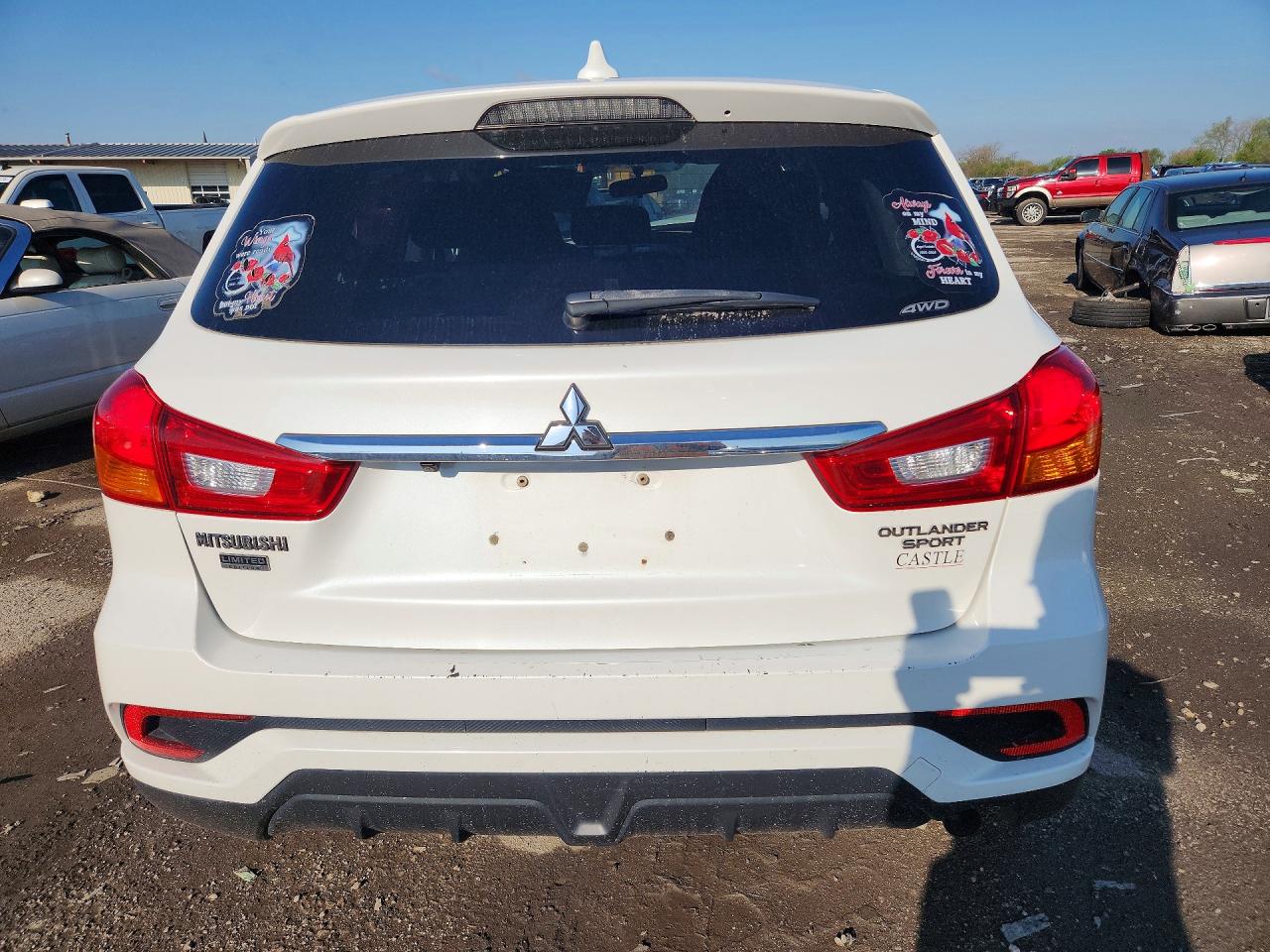 Mitsubishi Outlander Es